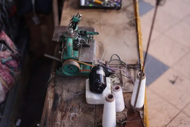 how to take apart a janome sewing machine