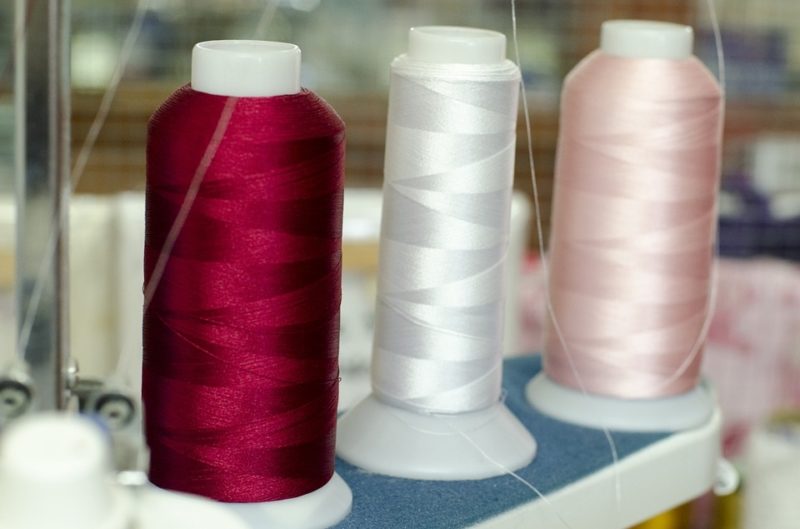 how to thread a bernina sewing machine