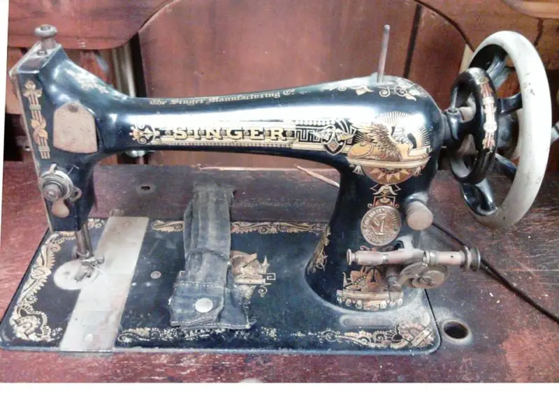 how to restore antique Singer sewing machine