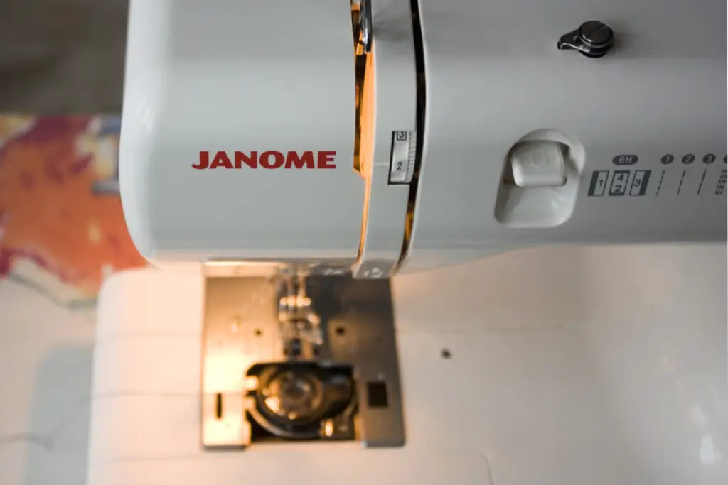 how to thread an old Janome sewing machine