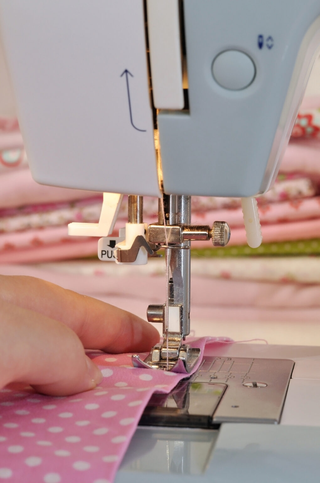 what-is-a-walking-foot-on-a-sewing-machine-used-for